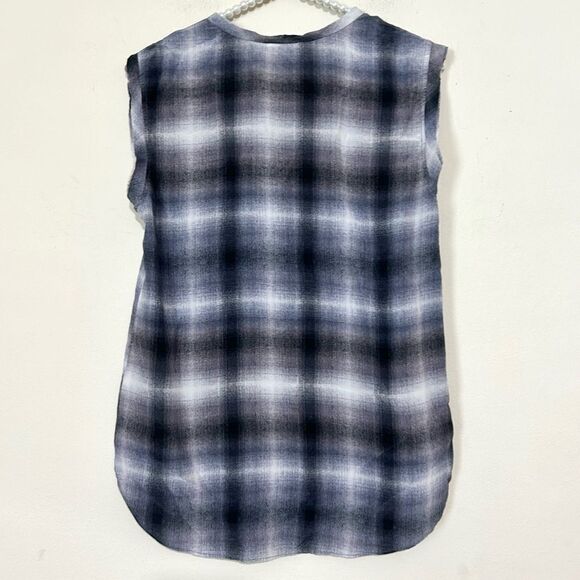 Rebecca Taylor Plaid Gray & White Silk Placket Top SIZE 0 - Picture 7 of 7